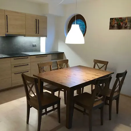 아파트 Apartment-ferienwohnung Sonja In Innsbruck-igls